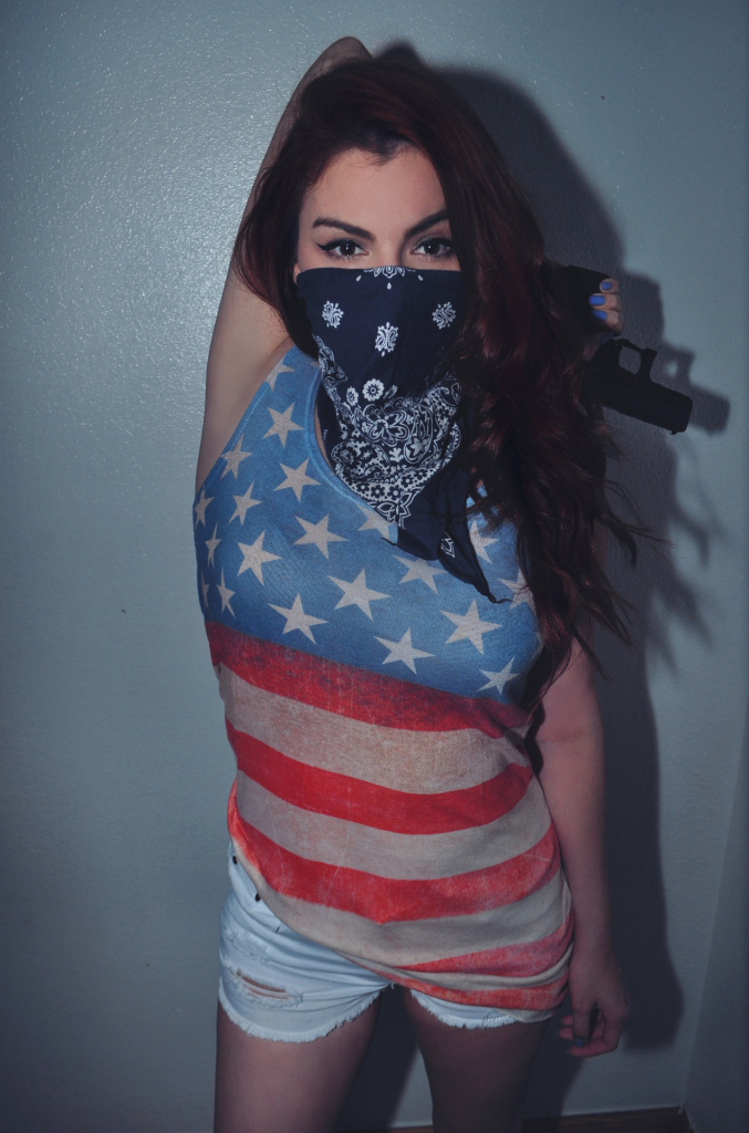 woman_gun_murica